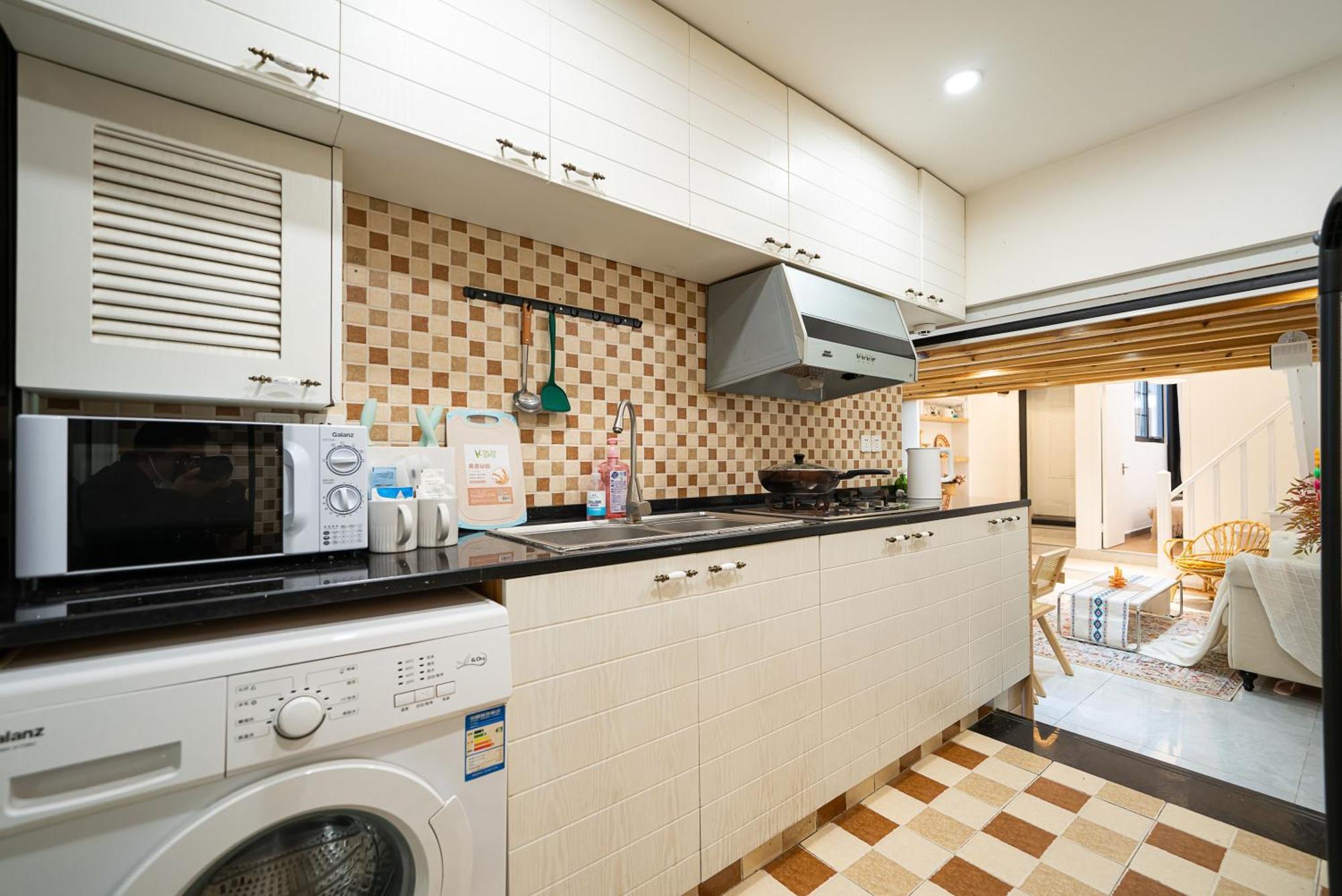 Shanghai Downtown Yi Du B&B - Near South Shaanxi Road Metro Station 600Meters Esterno foto